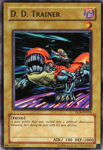 Entrenador DD [DCR-EN055] Común 